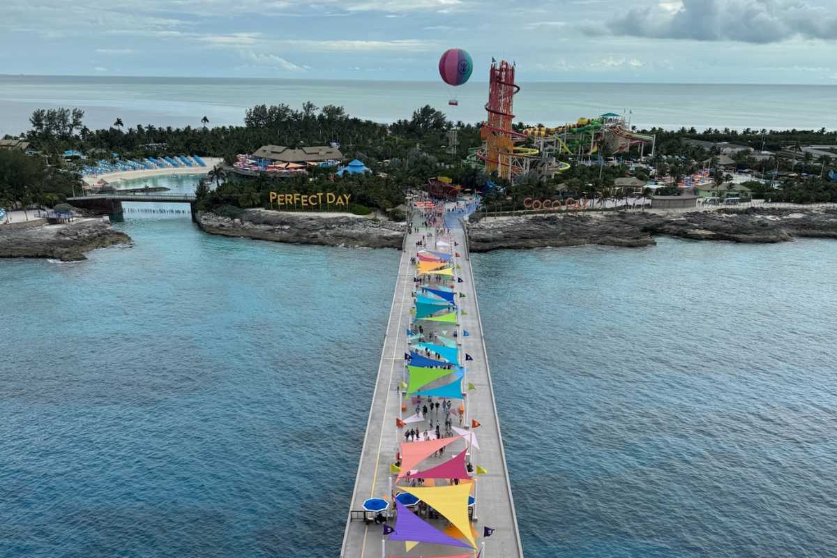 Perfect Day at Coco Cay Pier - Coco Beach Club Coco Cay